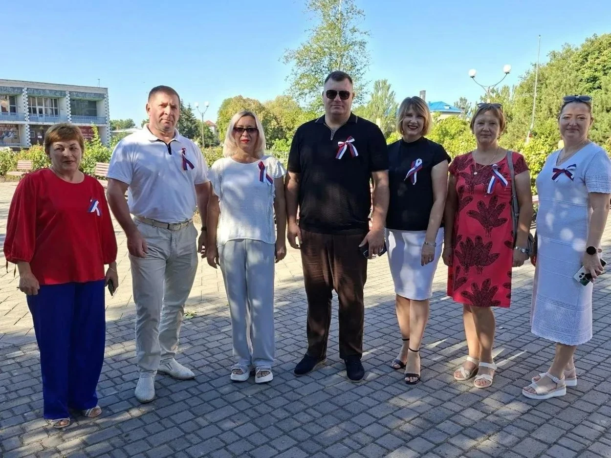 Пропагандистський захід у Нижніх Сірогозах