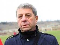 Рувім Аронов з 1996 по 2003 роки був генеральним директором футбольного клубу «Таврія» (Сімферополь)