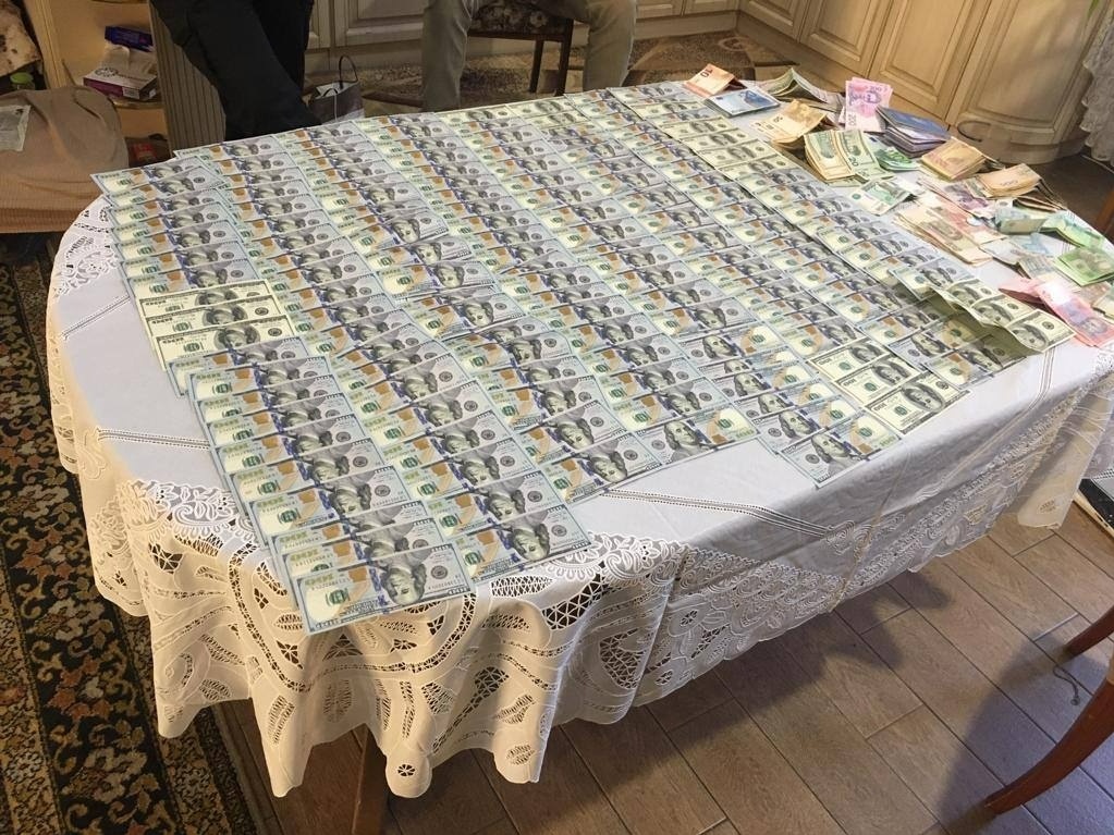 Кошти, вилучені у фігуранта під час затримання