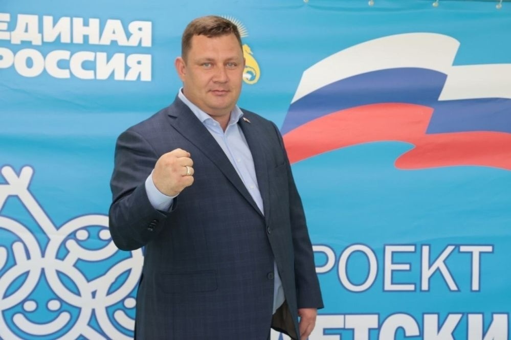 Юрій Нестеренко