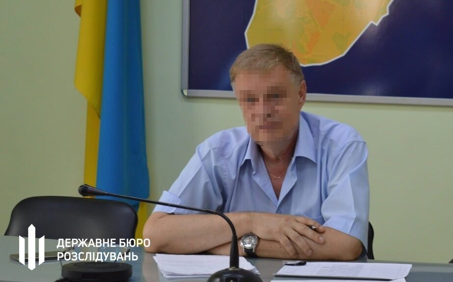 Заблюрена світлина від ДБР, на якій ми впізнали Володимира Пепеля