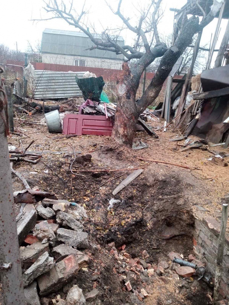 Будинок, в якому до війни Іван проживав зі своєю родиною, наразі частково зруйнований