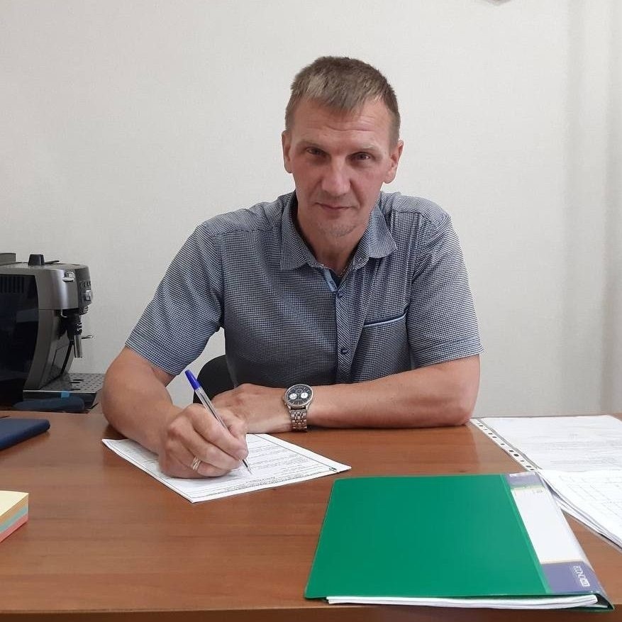 Самопроголошений «голова ВЦА» Генічеська Віктор Розумний