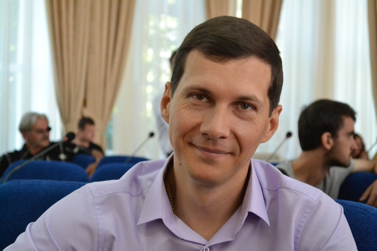 Дініс Бердник