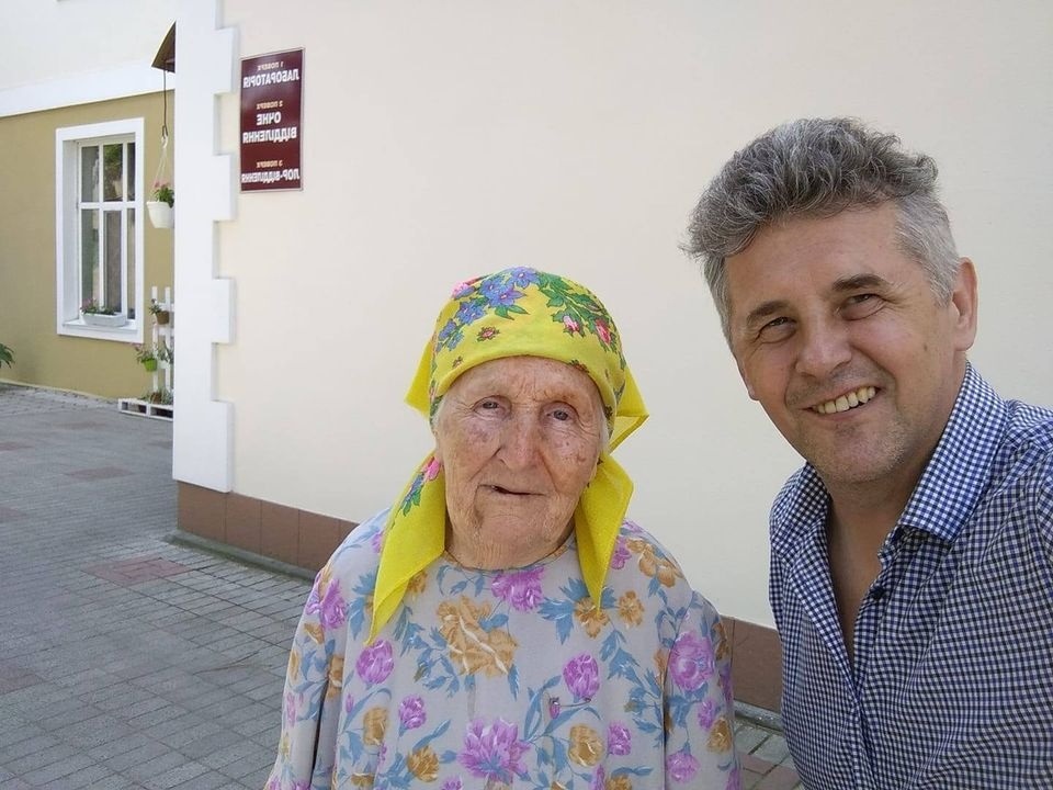Олександр Яковлєв із пані Оленою