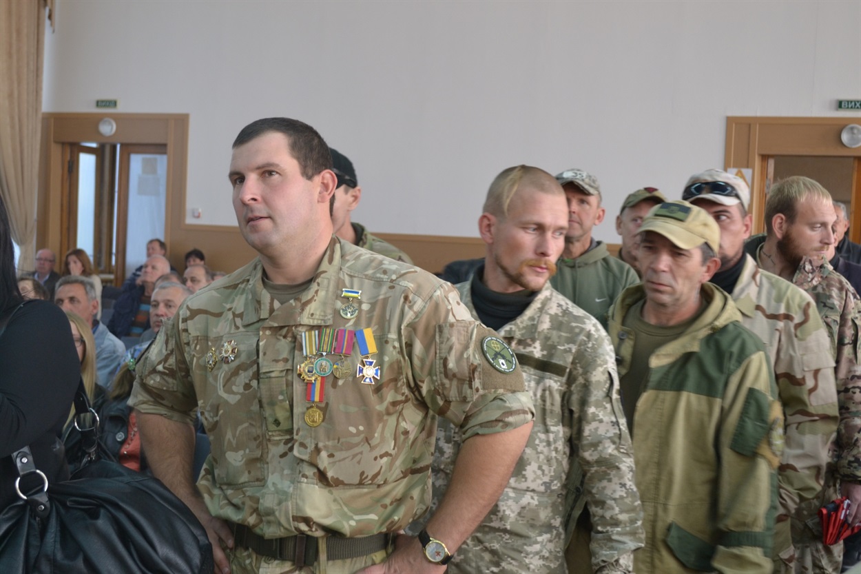 Денис Лошкарьов