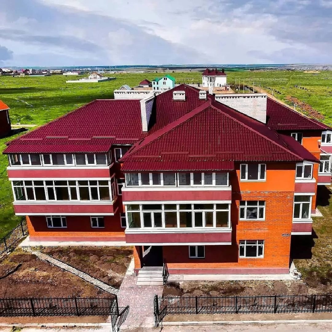 Будинок Churchill House
