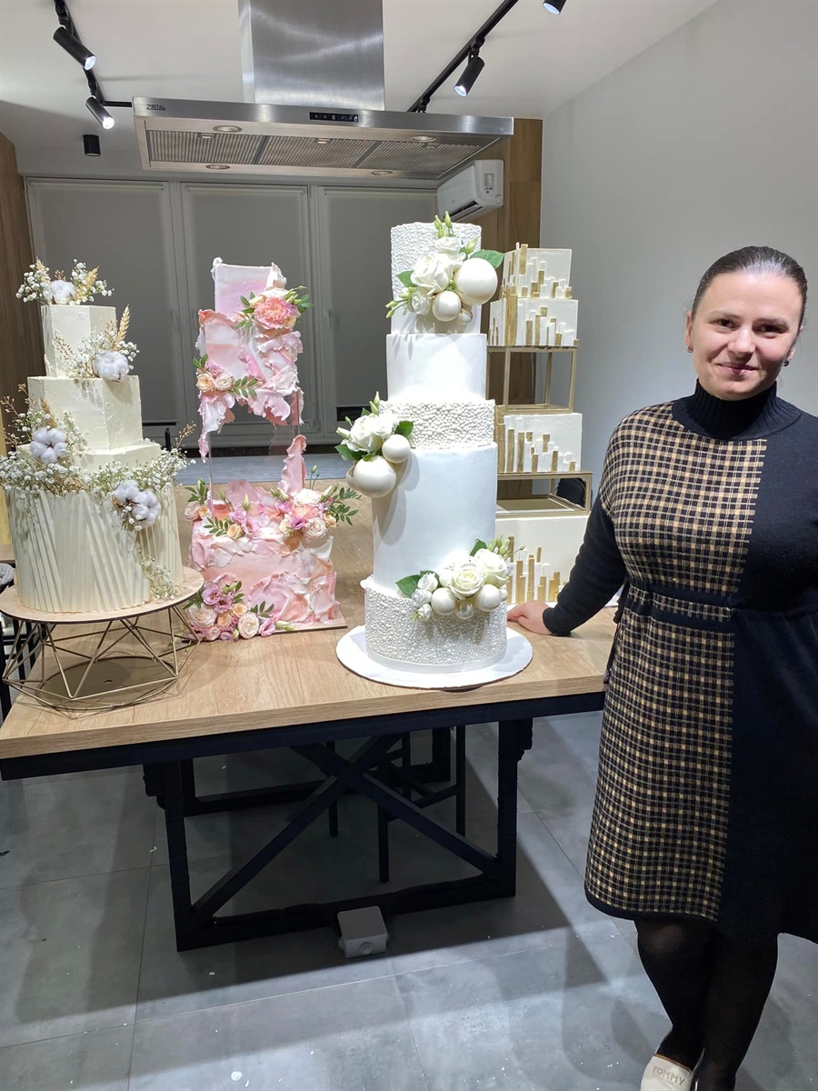 Алла Мірошниченко