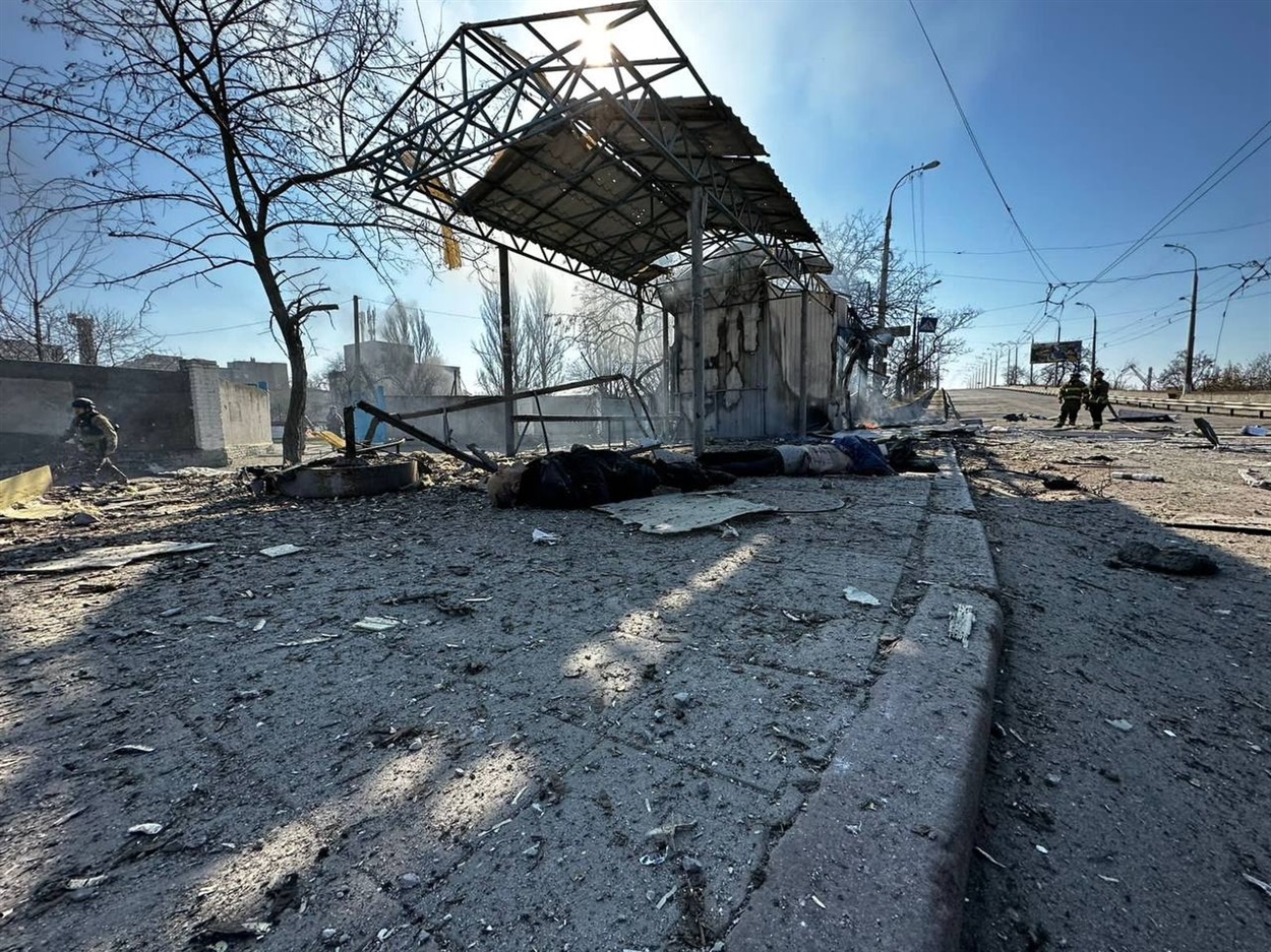 Обстріляна зупинка в Херсоні
