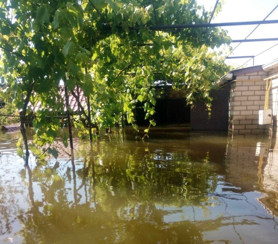 Будинок Лілії затопило частково, але жити в ньому вони ще довго не зможуть
