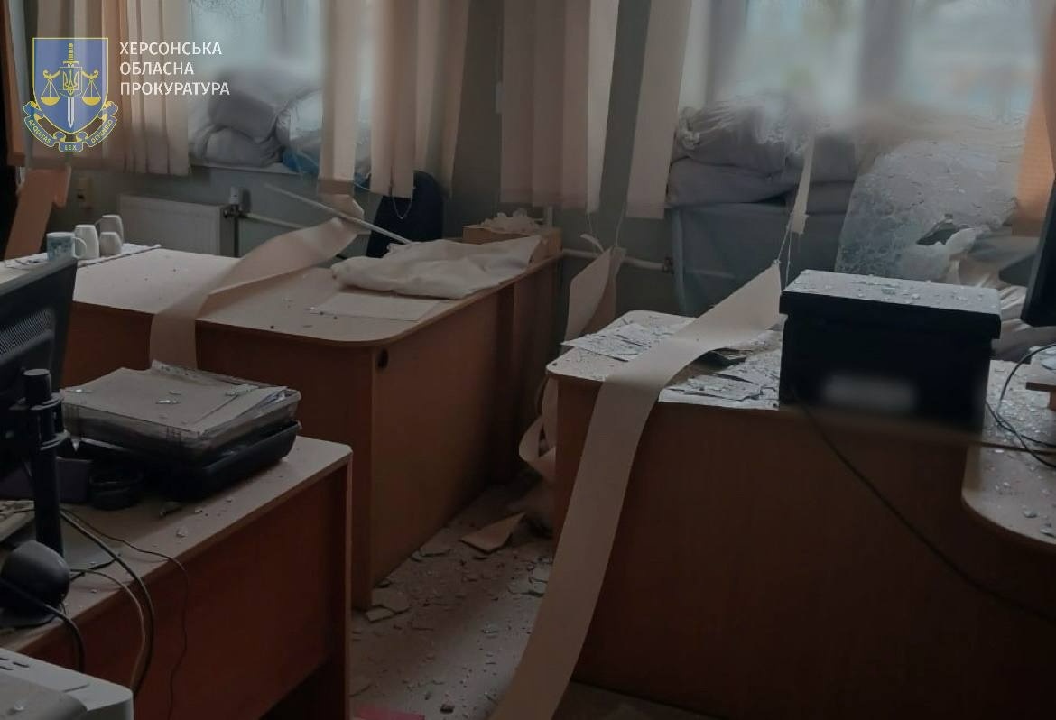 Наслідки обстрілу Херсона 