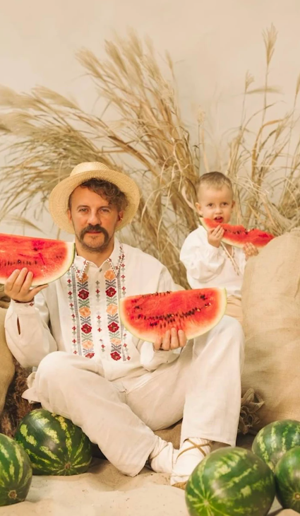 Євген Клопотенко в образі вусаня.