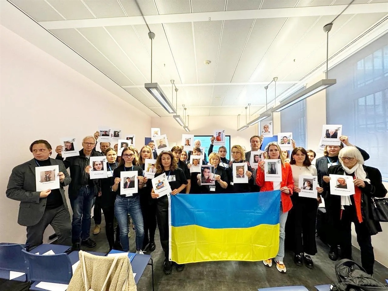 Українки у Франкфурті