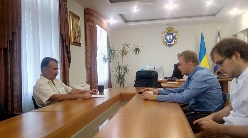 Андрій Садовий в Херсоні у 2018 році з Володимиром Миколаєнком