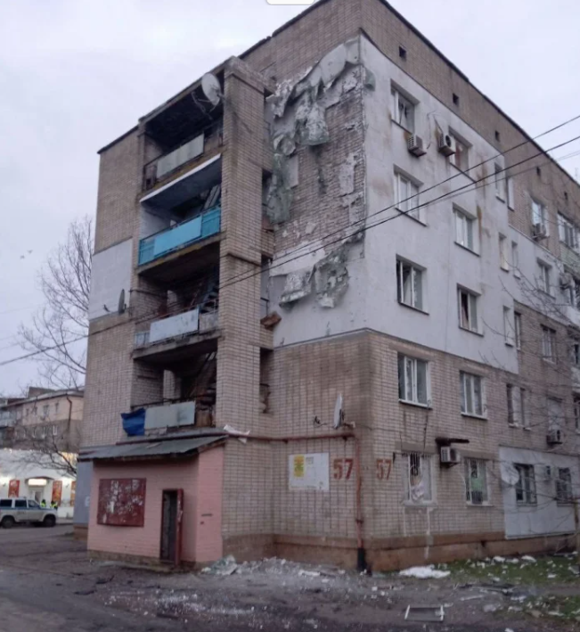 фото прильоту в окупованому Бердянську. 