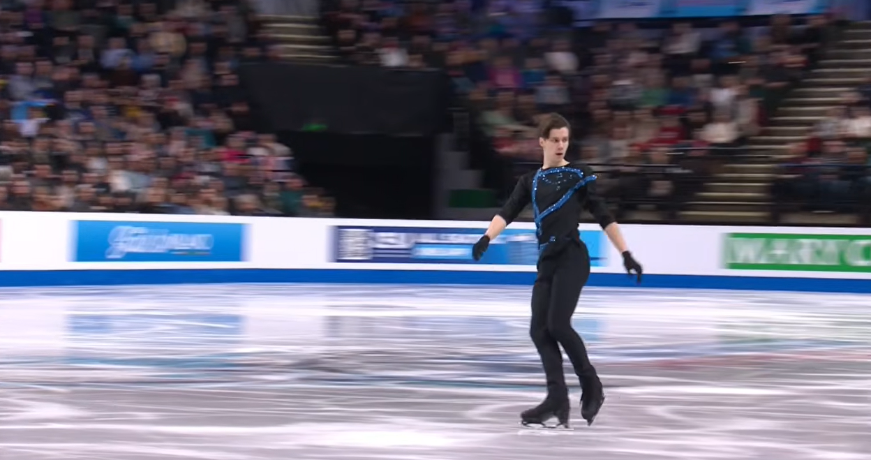 Кирило Марсак під час виконання довільної програми на чемпіонаті Європи 2026