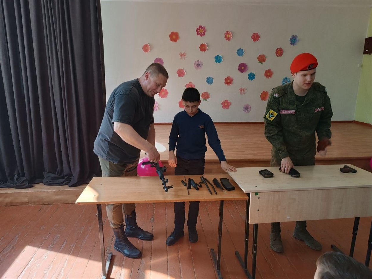 Мілітаристський пропагандистський захід в окупованій Херсонщині