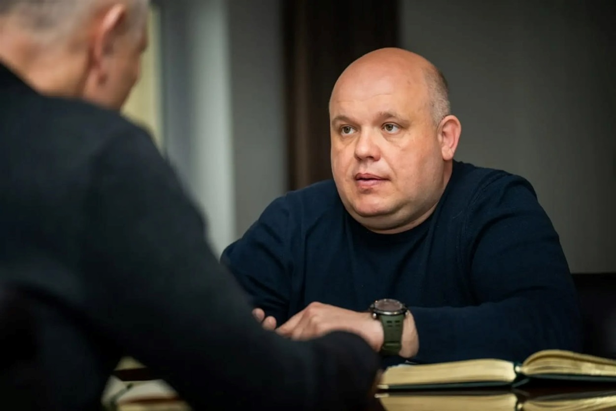 Окупаційний ватажок Олешок Руслан Хоменко
