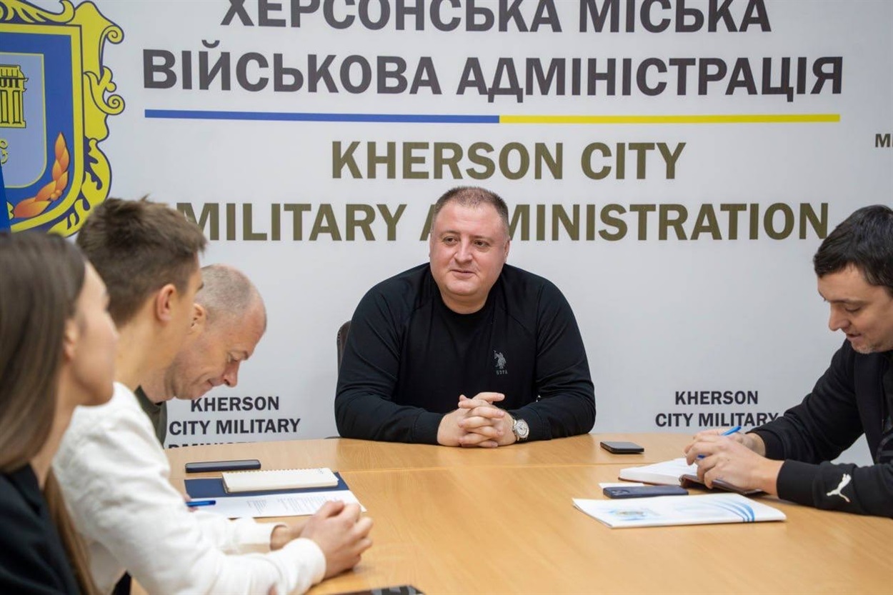 Роман Мрочко на засіданні молодіжної ради