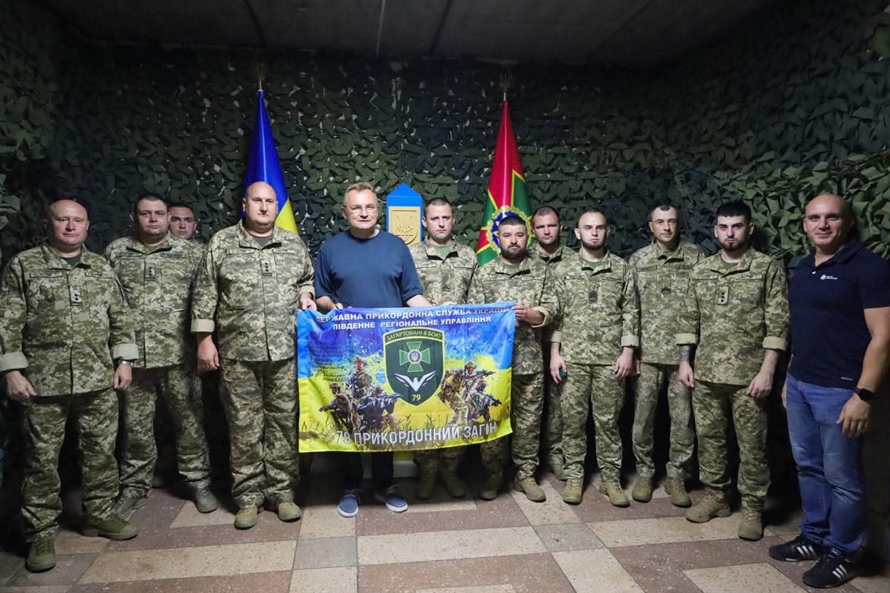 Андрій Садовий з військовими на півдні