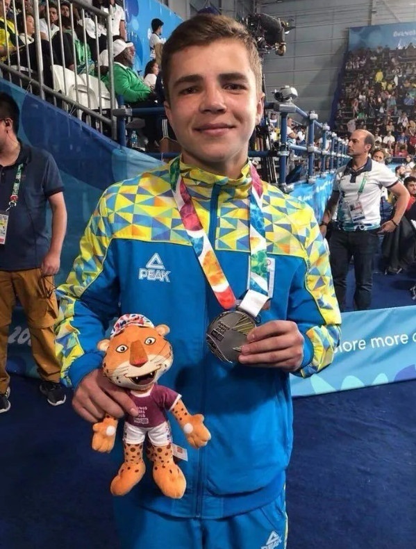 Максим Галчінічев зі «срібною» медаллю юнацьких Олімпійських ігор 2018 року