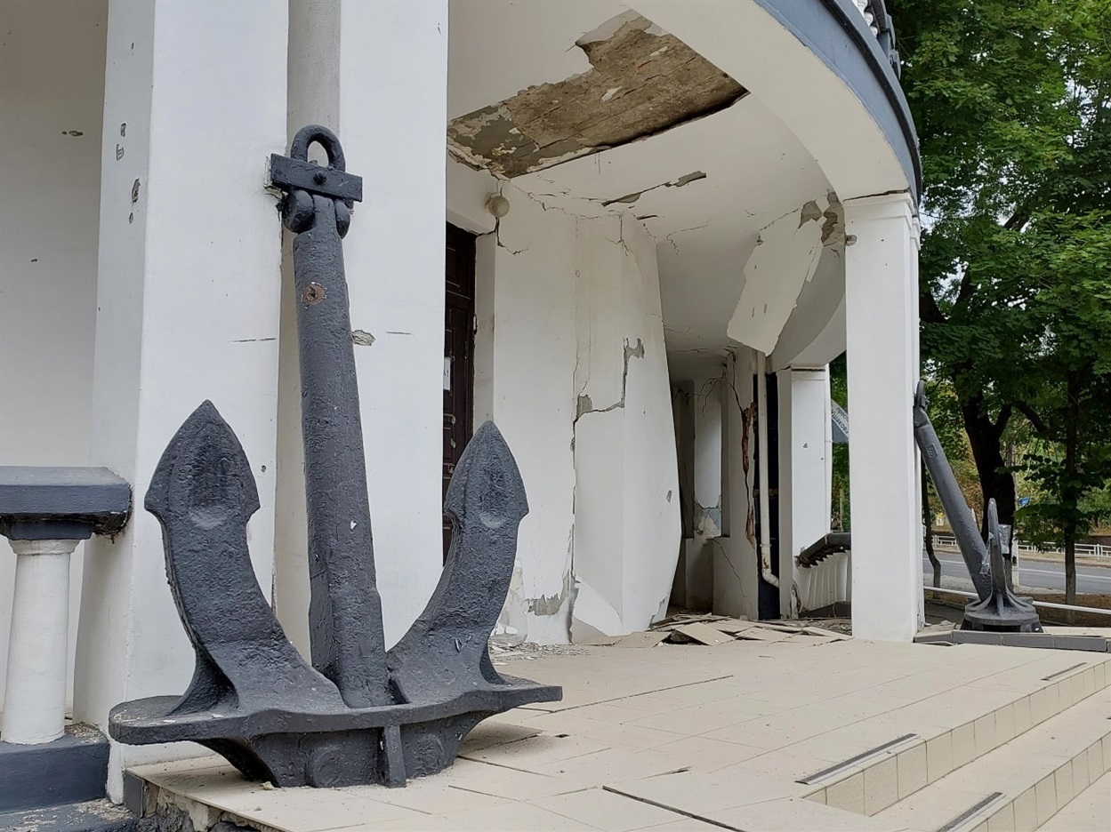 Будівля Херсонської державної морської академії