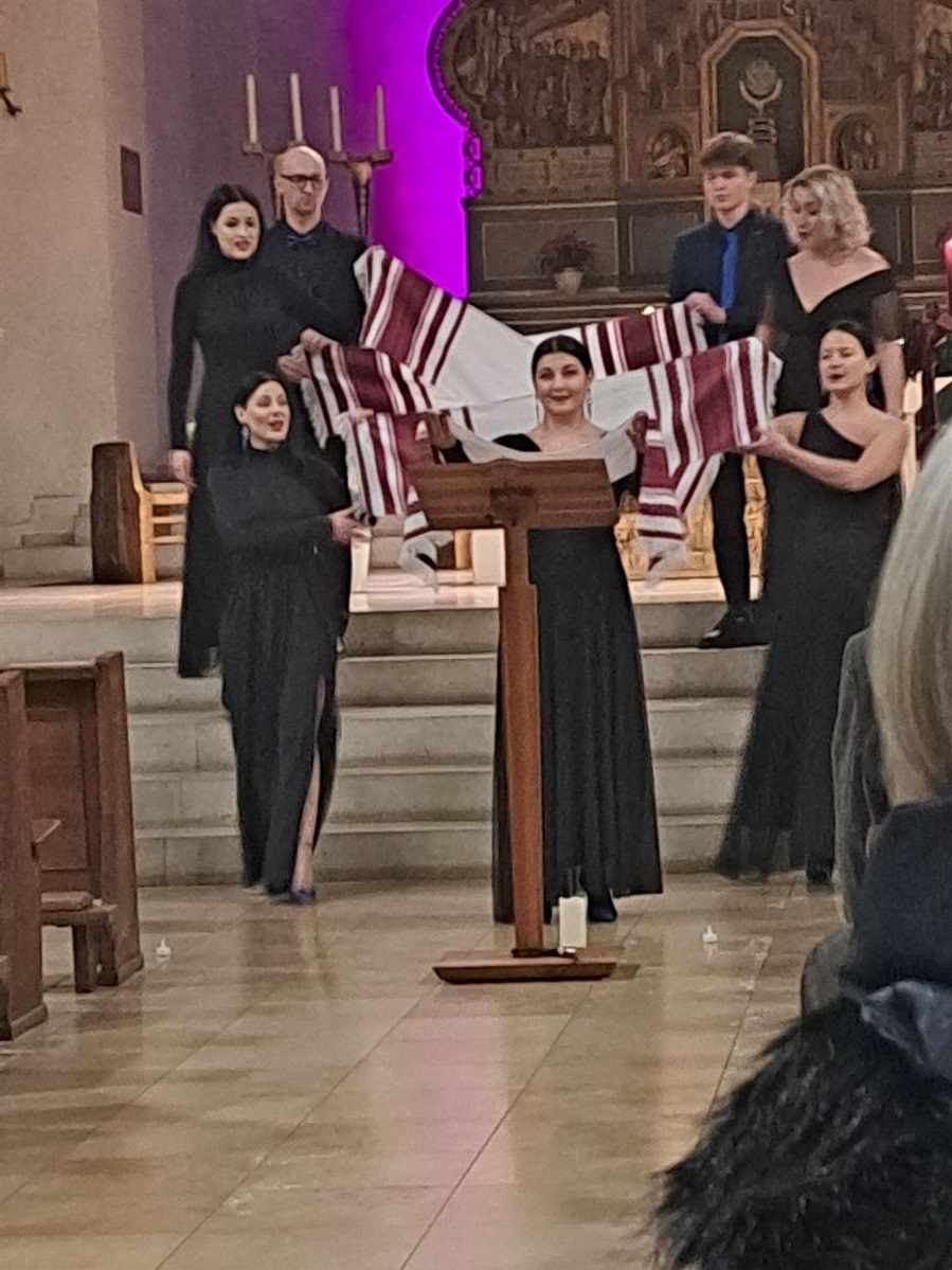 Виступ колективу «Freedom Consort» у німецькому містечку Юліх